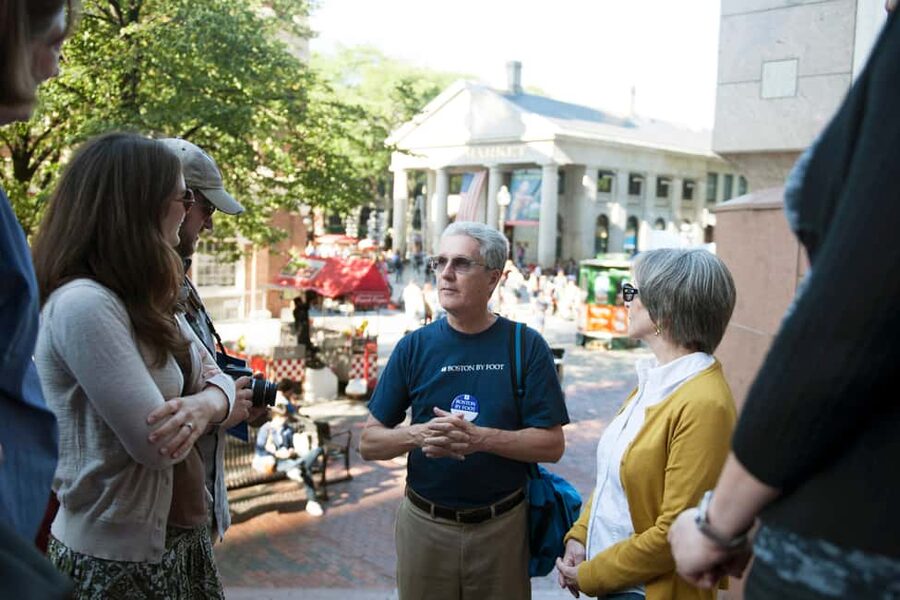 Freedom Trail: Private 1 Hour Walking Tour - Meeting near Faneuil Hall: easy to find, easy to start