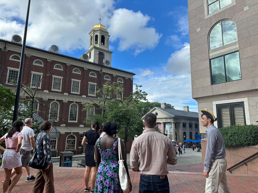 Freedom Trail: Small Group or Private 2 Hour Walking Tour - Finishing at Copps Hill Terrace: a natural end point for the big story