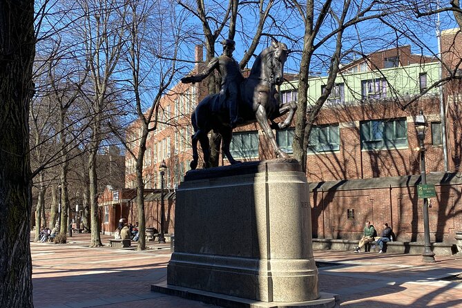 Freedom Trail Walking Tour in Boston in French - Old South Meeting House and the lead-up to revolution