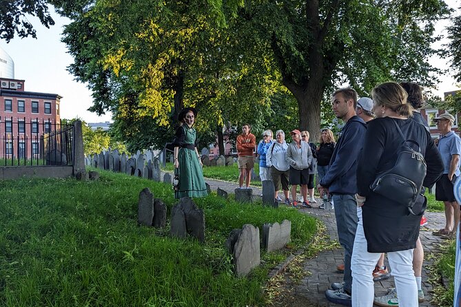 Ghosts and Gravestones Boston Nightwalk - Stop 1: Boston Massacre Memorial (10 minutes) and why it sets the tone
