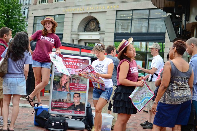 Harvard University Campus Guided Walking Tour - Starting at Harvard Square: where the tour’s stories click