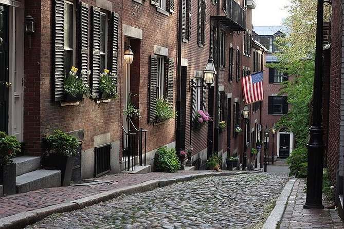 Haunted Boston Booze and Boos Ghost Walking Tour - Key highlights you should know