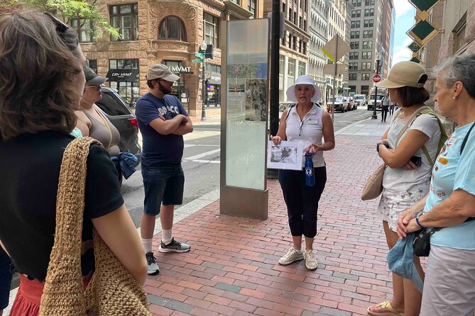 Heart of the Freedom Trail - 60 Minute Private Walking Tour - What the tour feels like in real life: private group focus