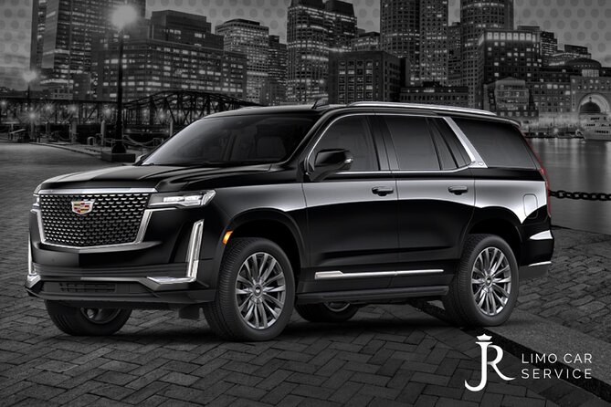 Limo Private Transfer Logan International Airport to Boston - Onboard Comfort: Wi‑Fi, Water, and Professional Style