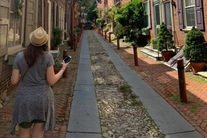 Mysteries on the Move: Scavenger Hunt in Boston - Boston Common to the first real clue: the rhythm of 10 stops