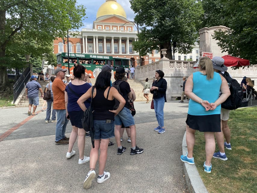 Old Boston: Beacon Hill & Back Bay Walking Tour in French - Boston Public Library interior: the reading room finale that makes the tour feel real