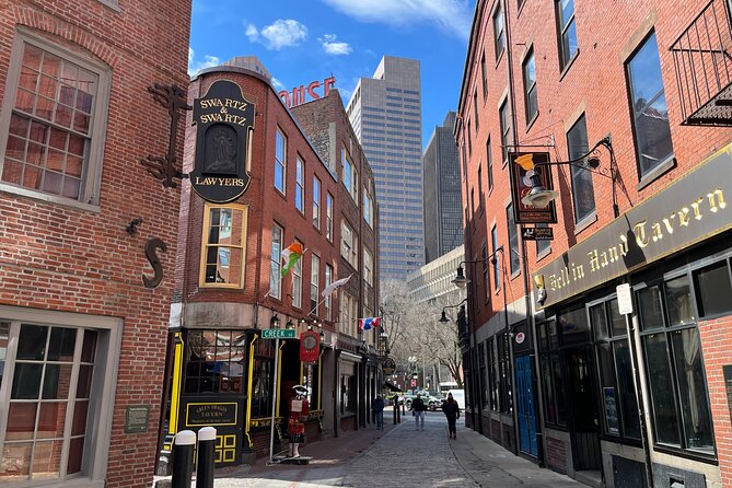 Outdoor Escape Room in Boston - the North End - Meeting at 14 N Square: Your Start Point and First-Minute Strategy