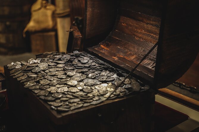 Real Pirates Salem Museum General Admission Ticket - The discovery lab: your pace, your way