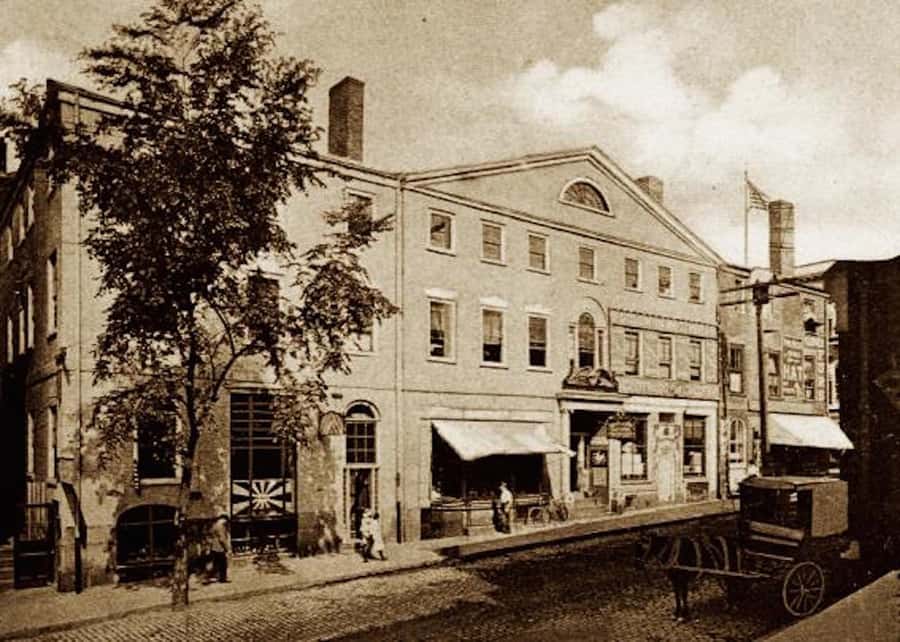 Salem 101 General History Tour - 1626 to the Revolution: Trading Ships, Big Tensions, and Hope