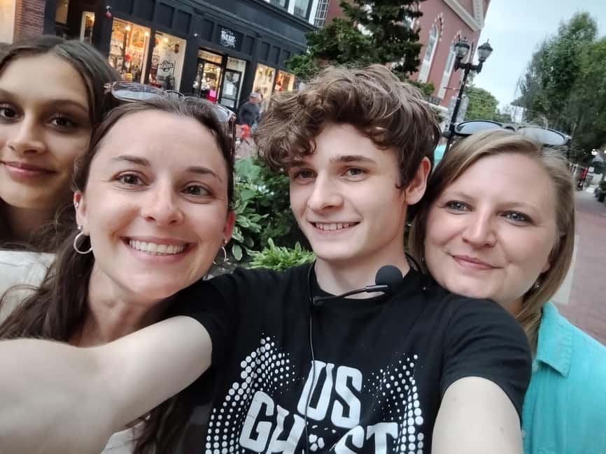 Salem Ghost Tours: Witches & Wicked Whispers - Family-Friendly Spookiness (Not a Scare-Factory)