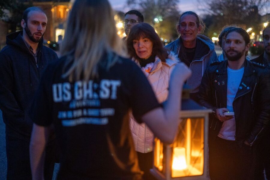 Salem: Ghosts of the Witch City Ultimate Extended Tour - Meeting at 210 Essex St: lantern-led start and what you’ll feel in the first minutes