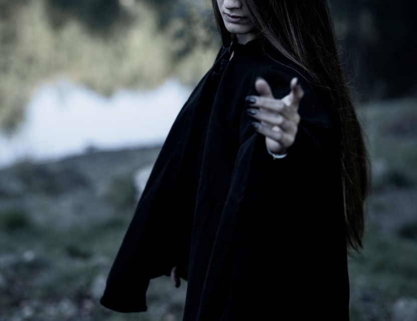 Salem: Ghosts of the Witch City Ultimate Extended Tour - John Ward House: the sheriff scare that sets the tour’s mood