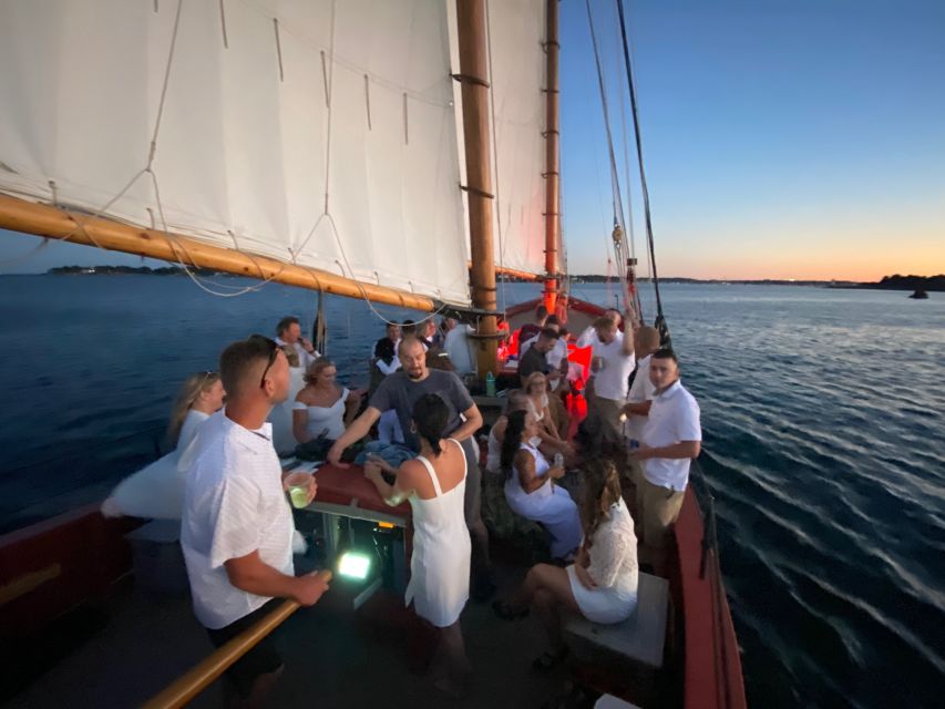 Salem: Historic Schooner Sailing Cruise - Schooner Fame: a real sailing-feel in downtown Salem