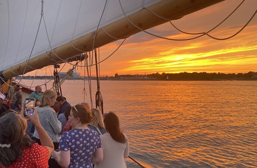 Salem: Historic Schooner Sailing Cruise - What happens during the 100 minutes under sail