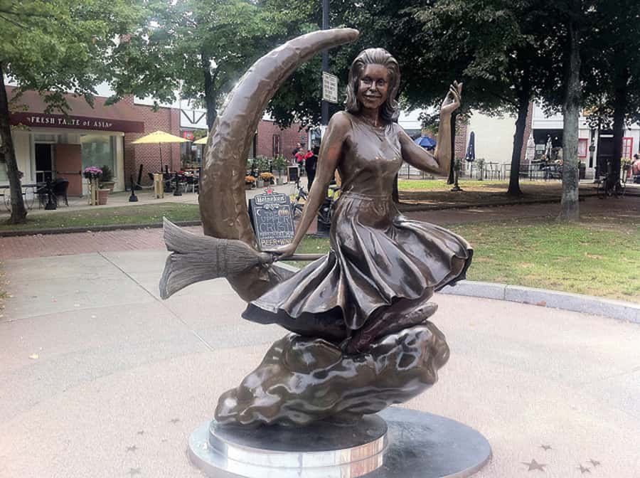 Salem: Hocus Pocus Movies and More Tour - Walking Salem Movie Sites: What This Tour Actually Feels Like