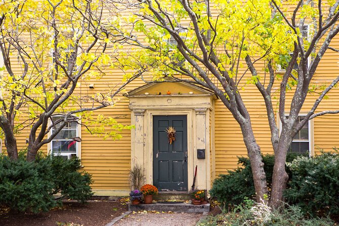 Salem Merchants and Mansions Guided Architecture Walking Tour - What this tour is really about: merchants made Salem’s look