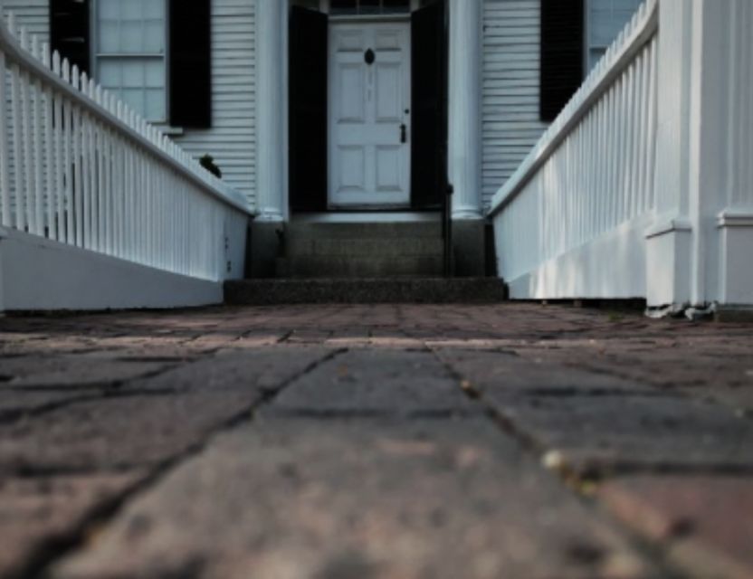 Salem: Ultimate Witches and Witchcraft of Salem Walking Tour - Guide impact: what you can expect from a Sam, Mason, Kai, Noelle, or John style