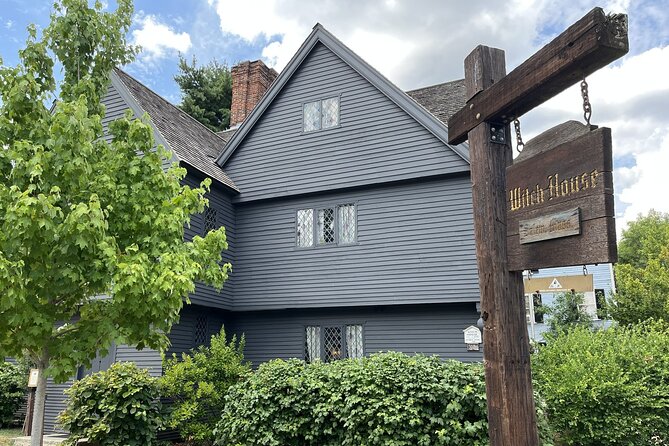Salem Witch Tour from Boston by Train with Museum Tickets - Key things that make this tour work