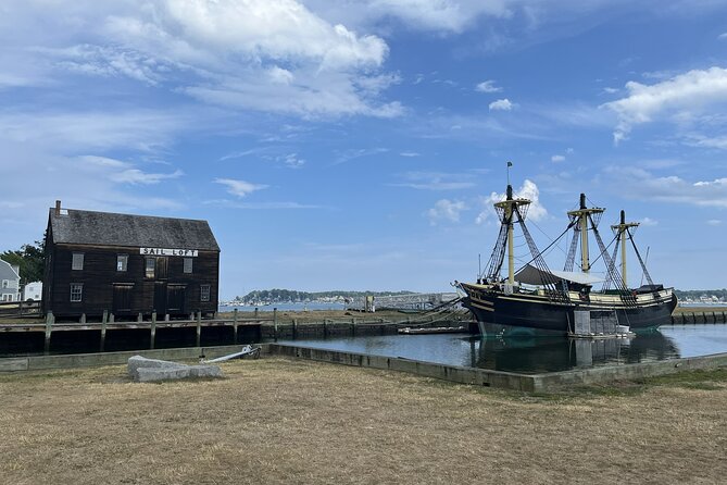 Salem Witch Tour from Boston by Train with Museum Tickets - Meeting point and return: plan your freedom after the tour