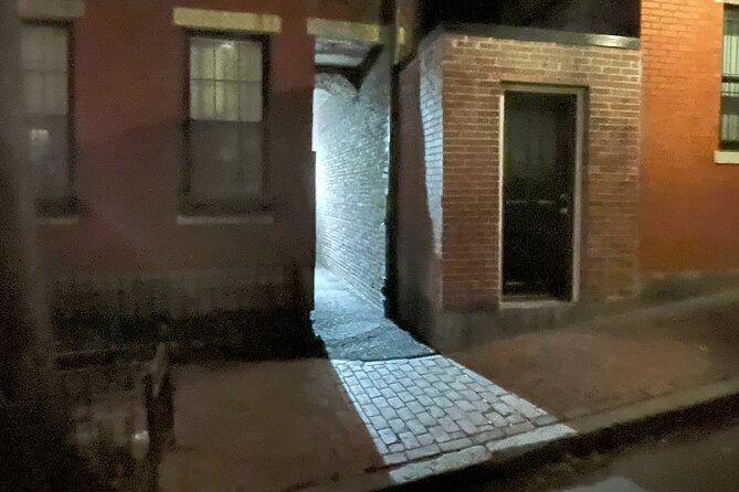 Self-Guided Boston's Beacon Hill Underground Railroad Audio Tour Walking Tour - Stop-by-stop: the Underground Railroad network you can walk to