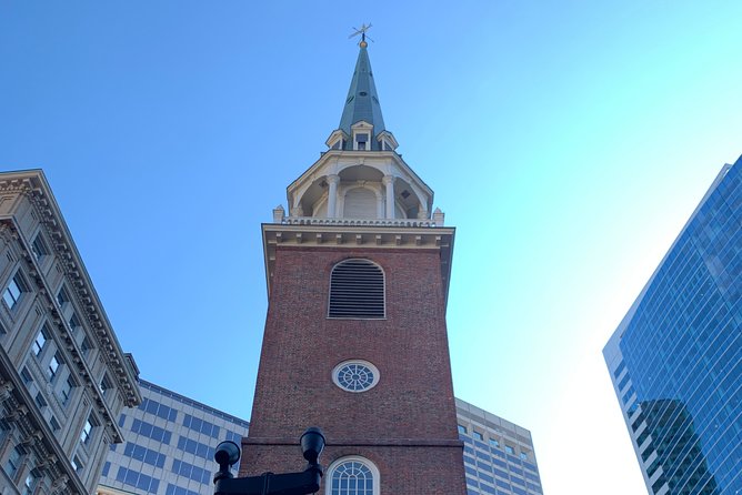 Self Guided Classic Freedom Trail Location Aware (GPS) Walking Audio Tour - Boston Common: First Stop, Oldest Public Park Energy