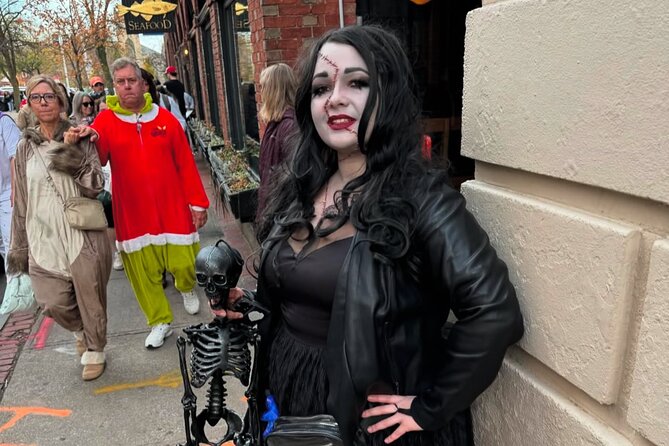 The Ghost Walk. Tortured Souls of Salem - Starting at Salem Common: Hawthorne Hotel and the first chill