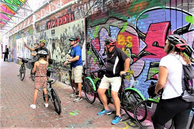 Tour de Cambridge Guided Bicycle Tour - Getting started at Urban AdvenTours: a smooth check-in