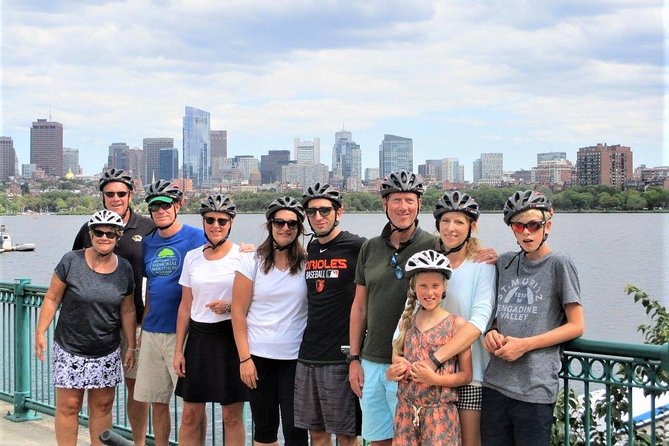 Tour de Cambridge Guided Bicycle Tour - Cambridge on wheels: Kendall Square, MIT, and the quick-hit campus loop