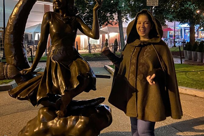 Triple Threat Combo Pass: 3 TOURS (3:30pm, 5pm, & 7pm or 8:30pm) - Weather, walking time, and what to bring for a Salem evening