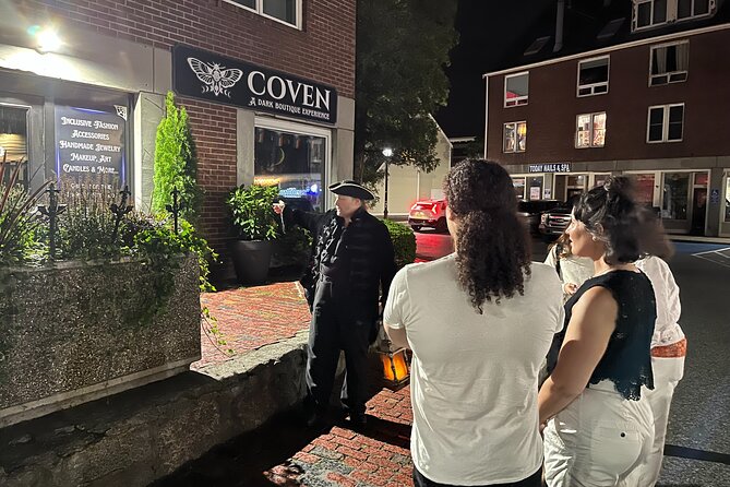 Vampire Ghost Adventures and Haunted Objects Walking Tour - Should You Book This Vampire Ghost Adventures Tour?